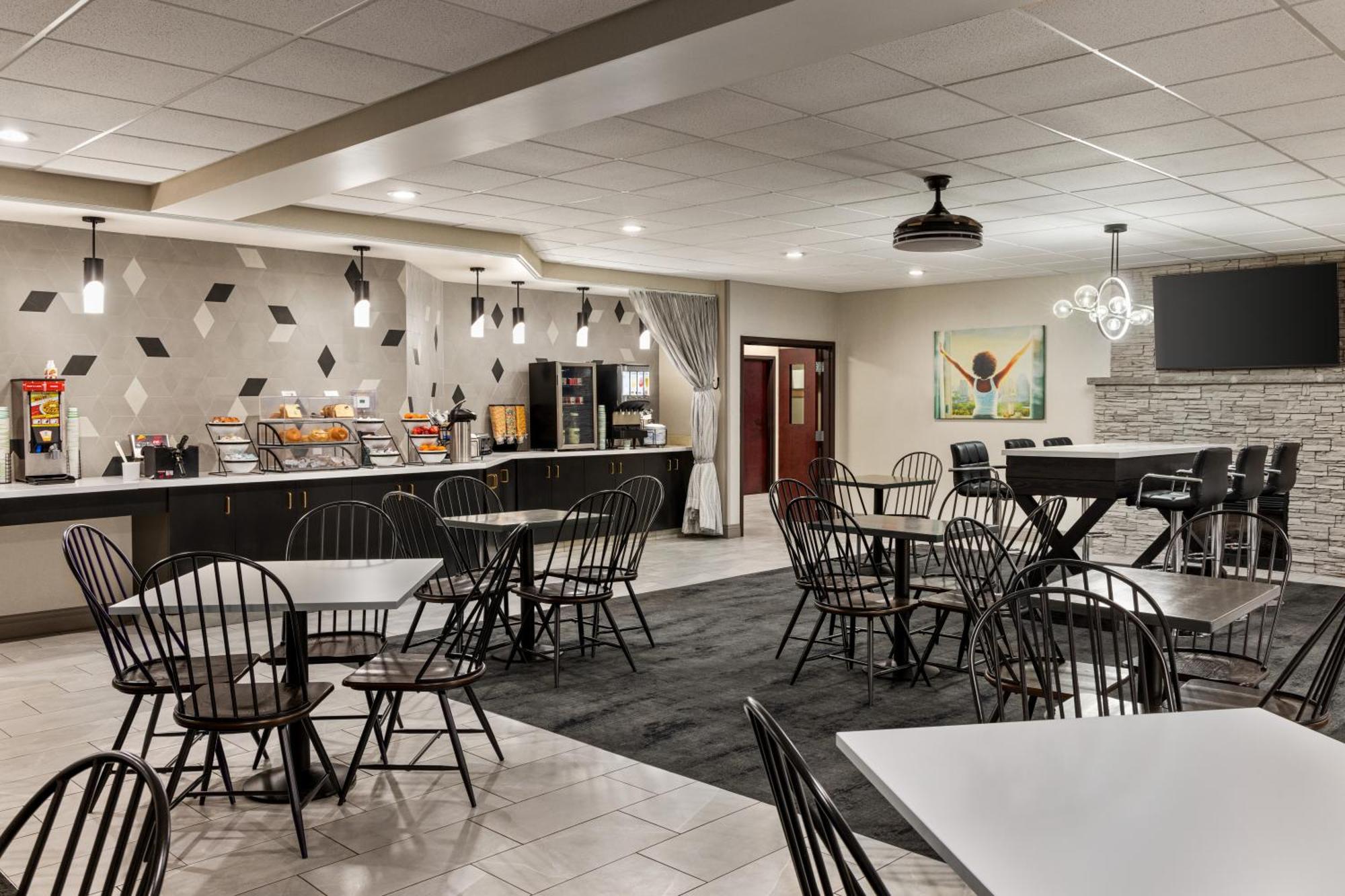 La Quinta Inn & Suites By Wyndham Lake George Eksteriør billede